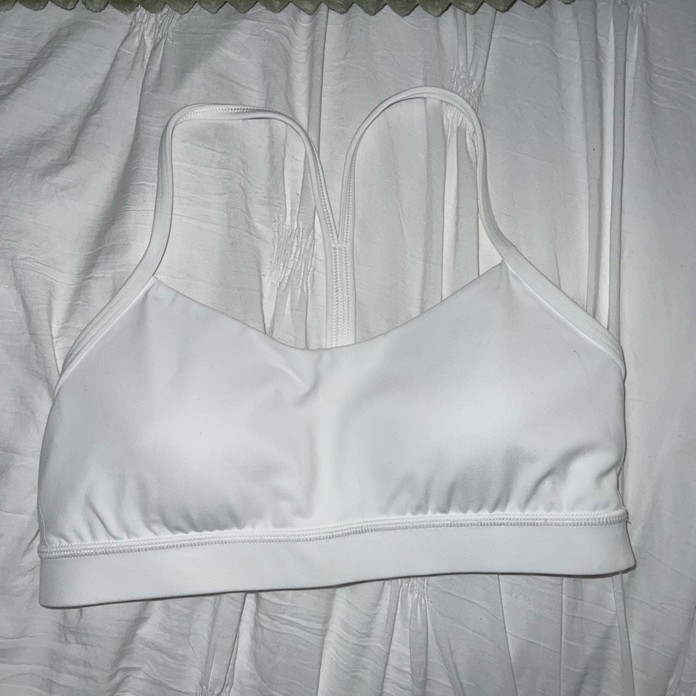 Lululemon flow y bra